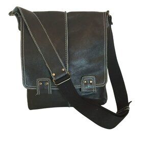 Classic Black Leather Messenger Bag